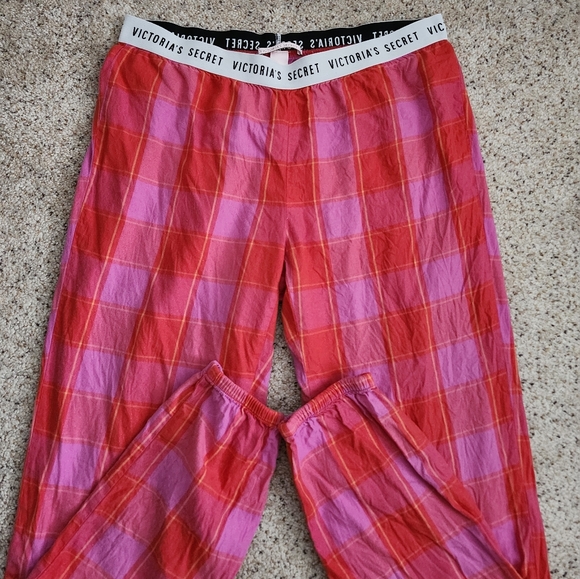 Victoria's Secret Other - Victoria's Secret pink plaid pajama pants